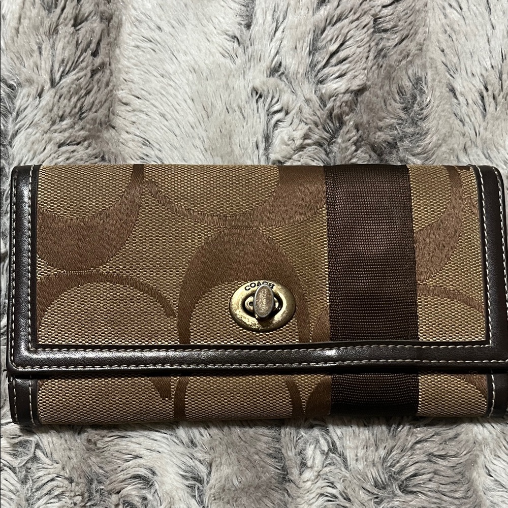 Vintage Coach Brown Signature Canvas Wallet Brown Stripe and Gold Turnlock